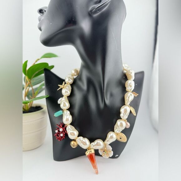 Statement Baroque Pearl Charm Necklace - Bold, Artistic & Unique - Picture 8 of 11